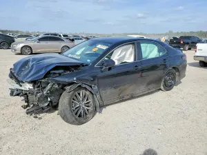 Toyota Camry 2.5L 4 2022