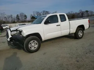 Toyota Tacoma 2.7L 4 2017
