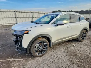 Nissan Kicks 2.0L 4 2025