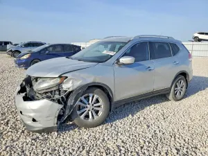 Nissan Rogue 2.5L 4 2015