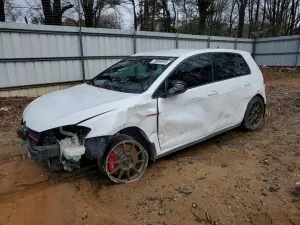 Volkswagen Golf 2L 4 2017