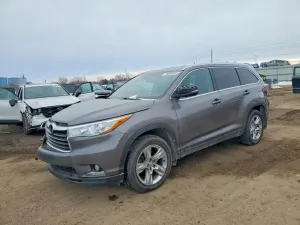 Toyota Highlander 3.5L 6 2015