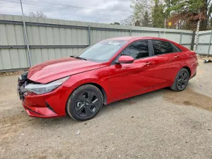 Hyundai Elantra 2.0L 4 2021