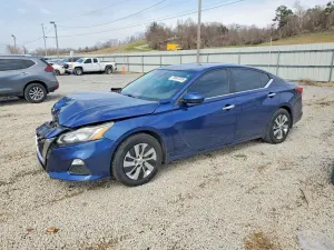 Nissan Altima 2.5L 4 2021