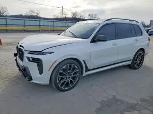 BMW X7 4.4L 8 2025