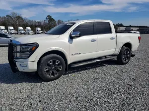 Nissan Titan 5.6L 8 2023