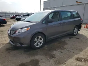 Toyota Sienna 3.5L 6 2012
