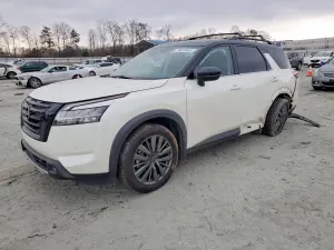 Nissan Pathfinder 3.5L 6 2022