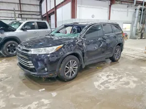 Toyota Highlander 3.5L 6 2019