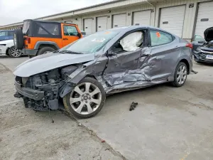 Hyundai Elantra 1.8L 4 2013