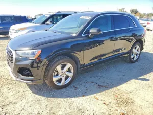 Audi Q3 2.0L 4 2021