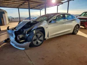 Tesla Model 3 2018