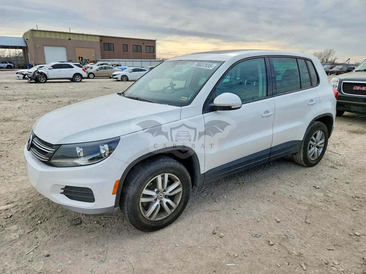 Volkswagen Tiguan 2.0L 4 2013