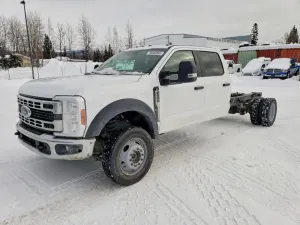 Ford F550 7.3L 8 2024