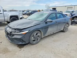 Hyundai Elantra 2.0L 4 2024