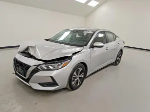 Nissan Sentra 2.0L 4 2023