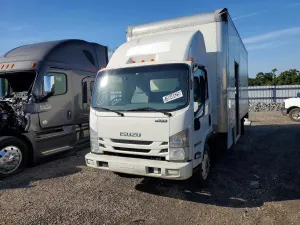 Isuzu NPR 6.6L 8 2021