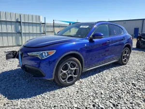 Alfa Romeo Stelvio 2.0L 4 2022