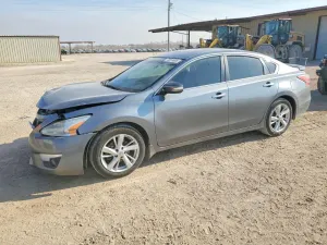 Nissan Altima 2.5L 4 2015