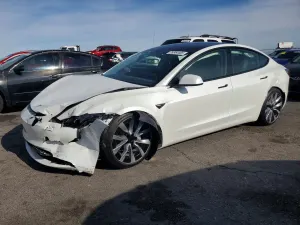 Tesla Model 3 2025