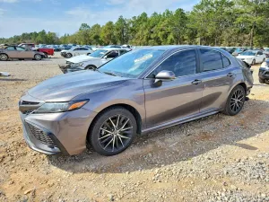 Toyota Camry 2.5L 4 2022