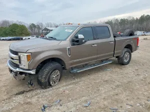 Ford F-250 6.7L 8 2018