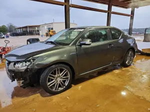 Scion tC 2.5L 4 2011