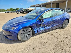 Tesla Model 3 2024
