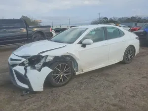 Toyota Camry 2.5L 4 2023
