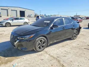 Nissan Sentra 2.0L 4 2025