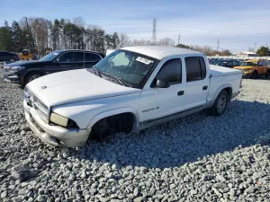 Dodge Dakota 4.7L 8 2002