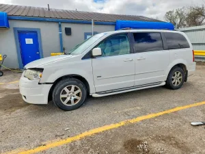 Chrysler Town & Country 3.8L 6 2008