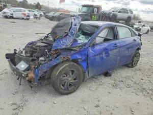 Hyundai Elantra 2.0L 4 2023