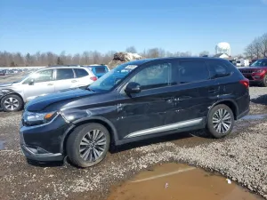 Mitsubishi Outlander 2.4L 4 2019