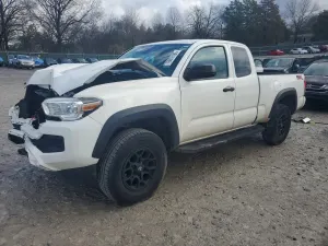 Toyota Tacoma 2.7L 4 2021