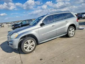Mercedes-Benz GL 4.6L 8 2010