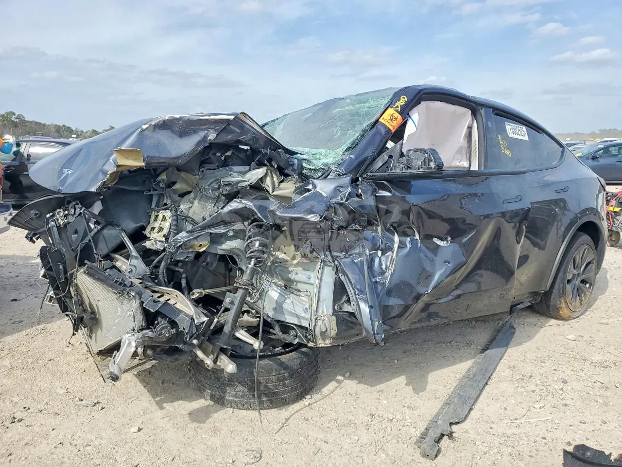 Tesla Model Y 2024