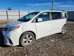 Toyota Sienna 3.5L 6 2018