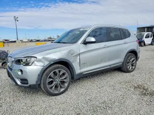 BMW X3 2.0L 4 2015