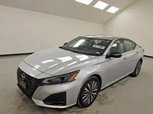 Nissan Altima 2.5L 4 2024