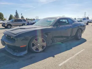 Dodge Challenger 5.7L 8 2015