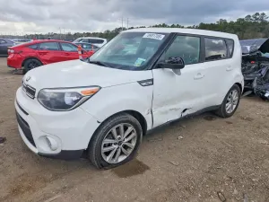 Kia Soul 2.0L 4 2017