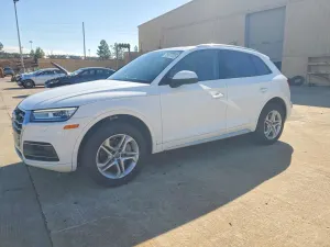 Audi Q5 2.0L 4 2018