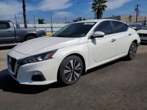 Nissan Altima 2.5L 4 2022
