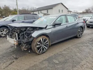 Nissan Altima 2.5L 4 2020
