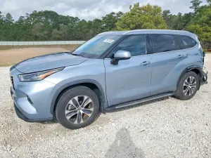 Toyota Highlander 3.5L 6 2022