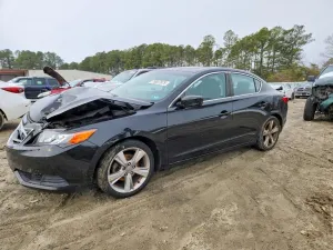 Acura ILX 2.0L 4 2015