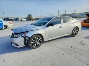 Nissan Altima 2.5L 4 2022