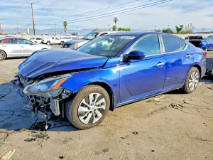 Nissan Altima 2.5L 4 2020