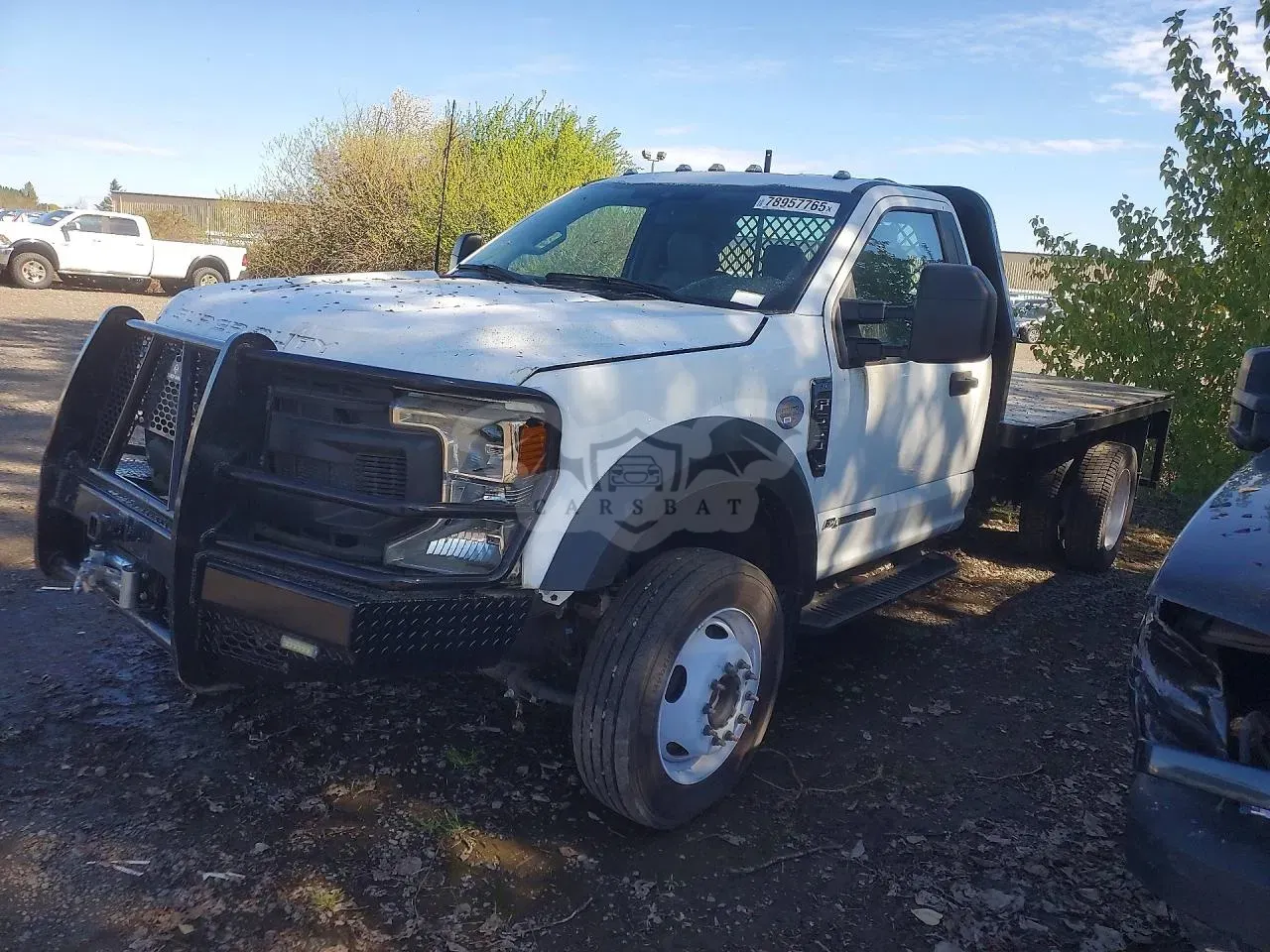 Ford F550 6.7L 8 2022